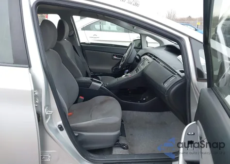 2014 Toyota Prius Two z USA, uszkodzony, nr VIN JTDKN3DU3E1776360